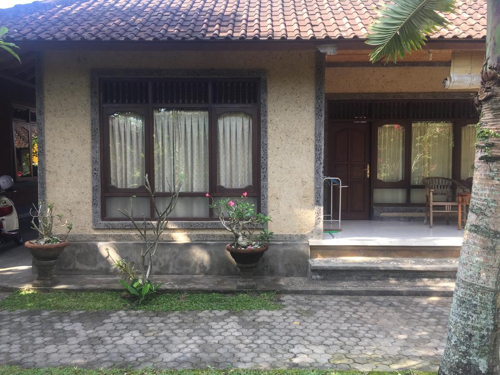 Batan Duren House Ubud Esterno foto